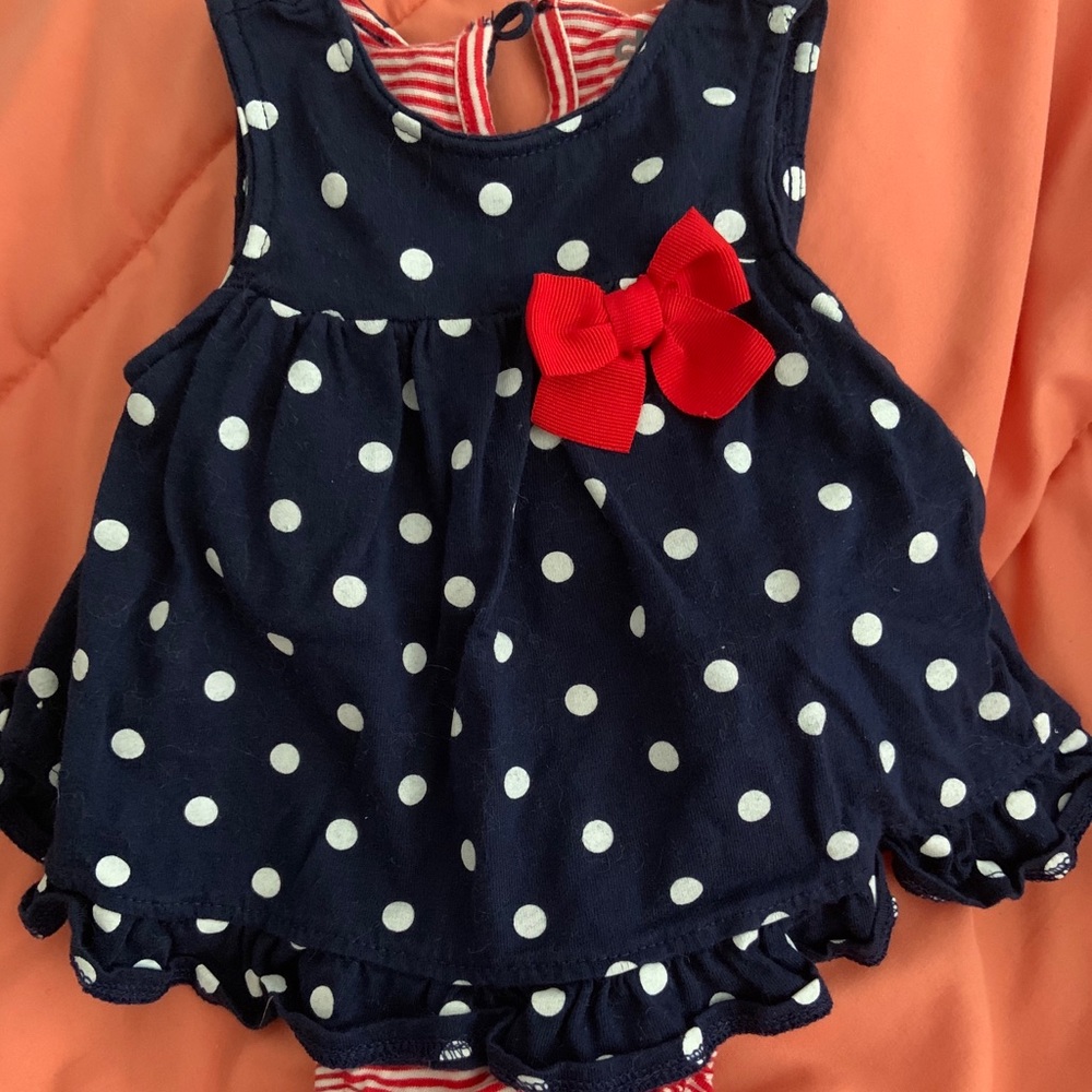 Sleeveless infant dress